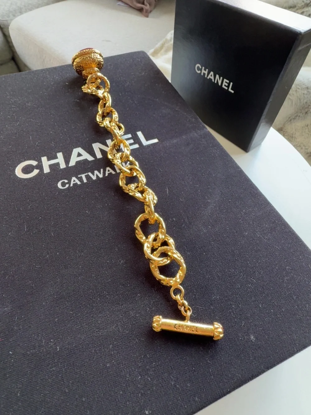 Rare ✨ Vintage Chanel 1993 Gold Chain Red CC Medallion Charm Bracelet l COA